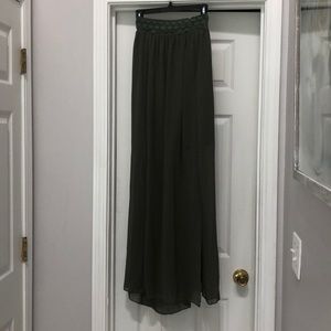 Green high waisted long skirt